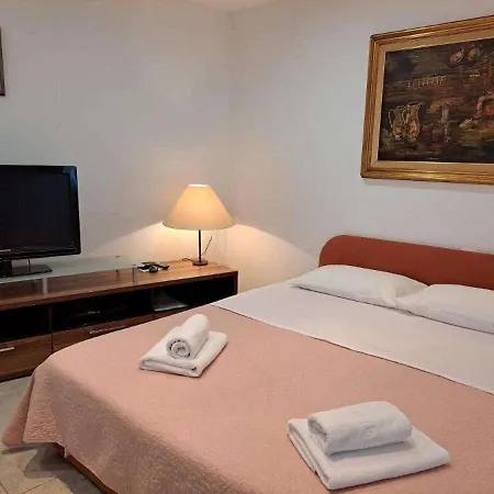 With Parking Space Draga Bascanska, Krk - 22861 Draga Bašćanska